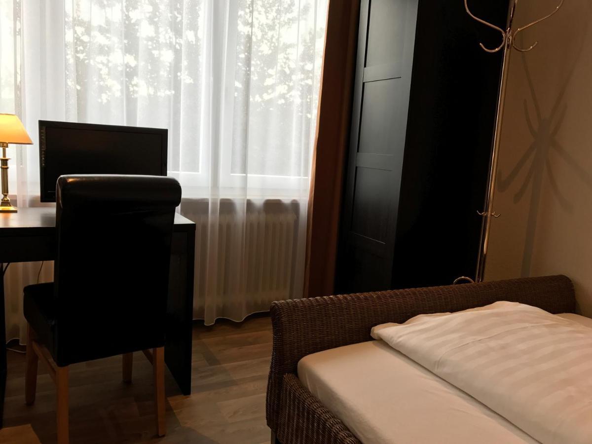 Hotel-Restaurant Fuchs Handeloh Bagian luar foto